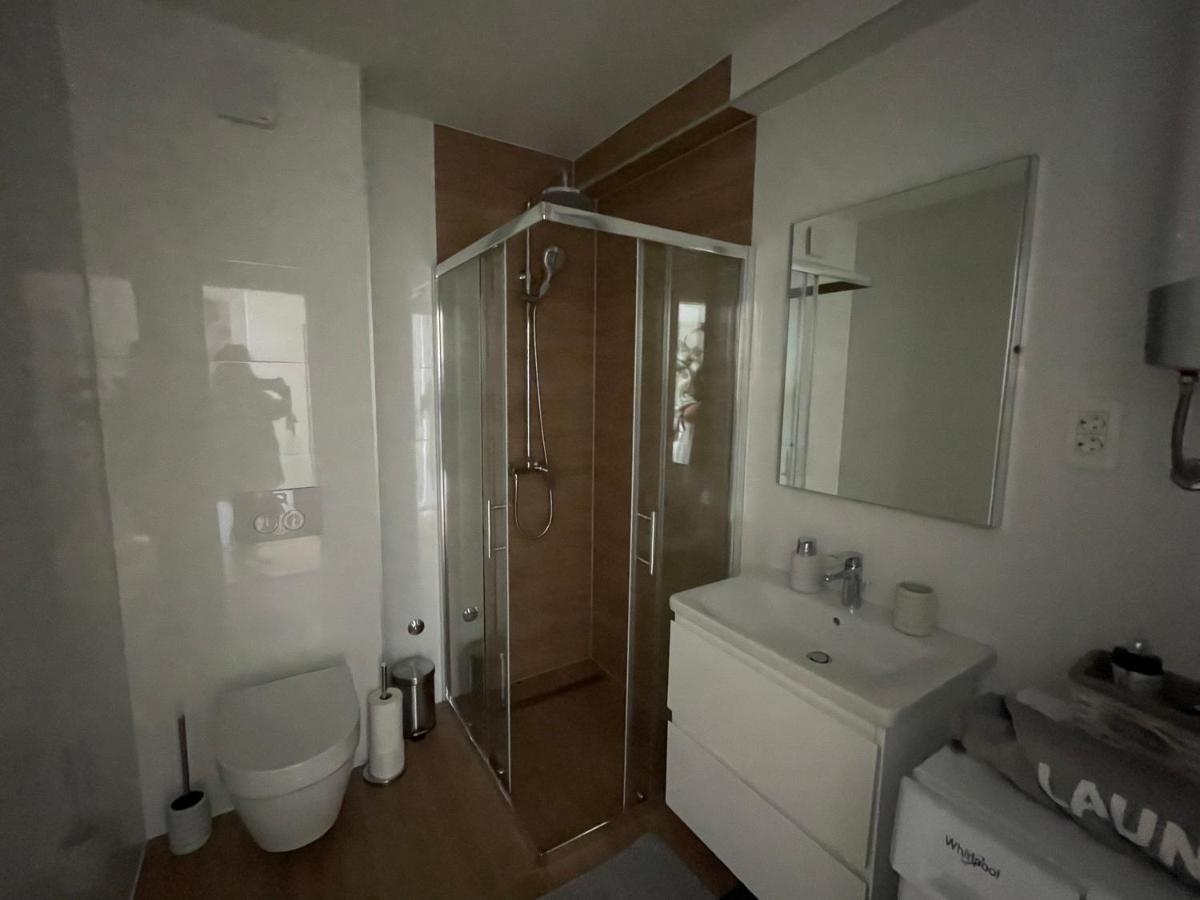 Galeria Apartment Podstrana Buitenkant foto