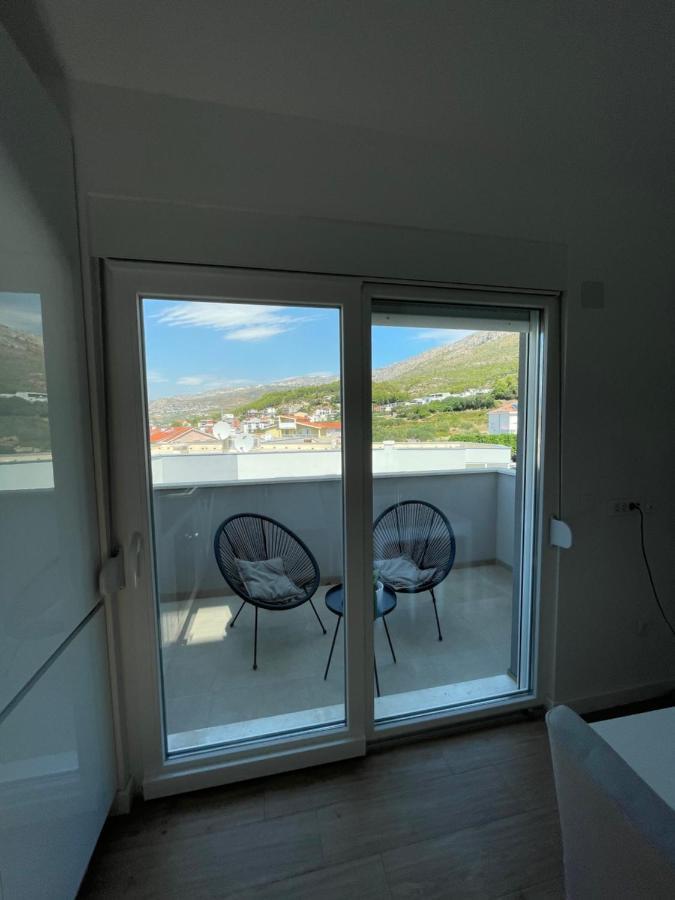Galeria Apartment Podstrana Buitenkant foto