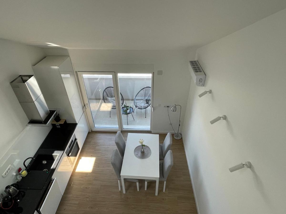 Galeria Apartment Podstrana Buitenkant foto